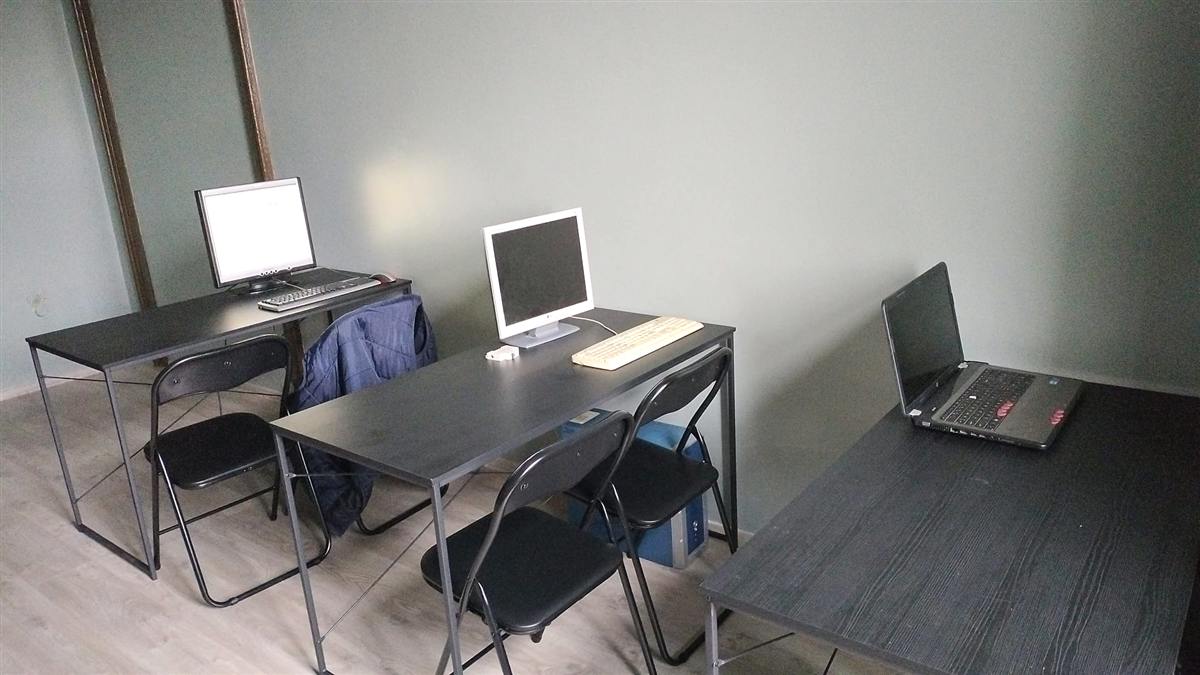 Locuri pentru pregătirea la calculator